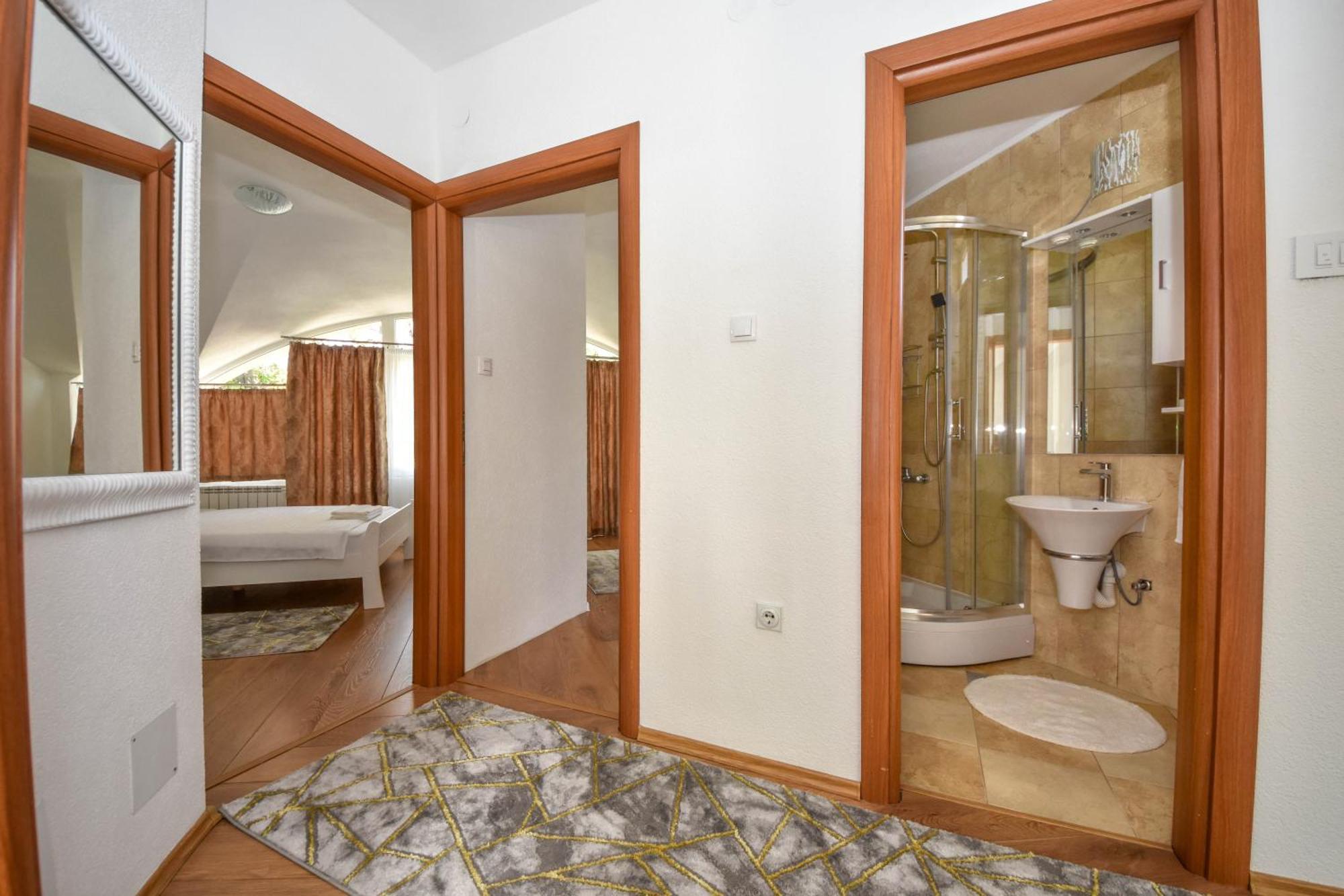 Apartment Riverfront Banja Luka Ngoại thất bức ảnh